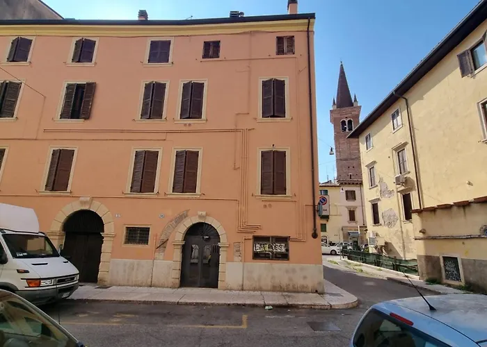 Il Pentagramma House